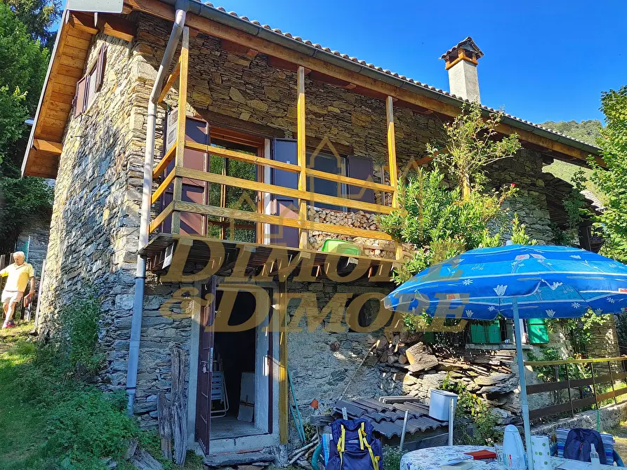 Immagine 3 di Baita in vendita  in Via Giulio Pastore 7 a Aurano