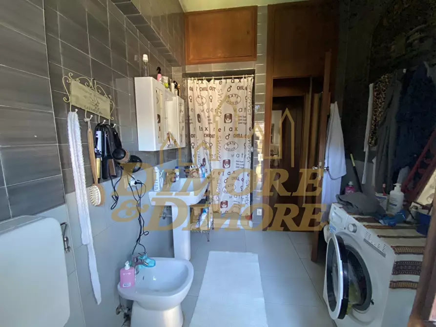 Immagine 15 di Quadrilocale in vendita  in via de vit a Stresa