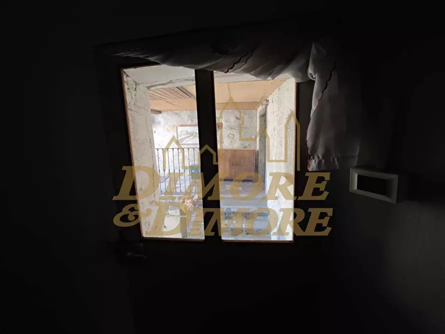 Immagine 22 di Trilocale in vendita  a Craveggia