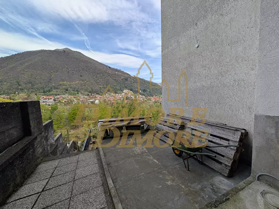 Immagine 25 di Quadrilocale in vendita  in Casali Cuserina 5 a Cannobio