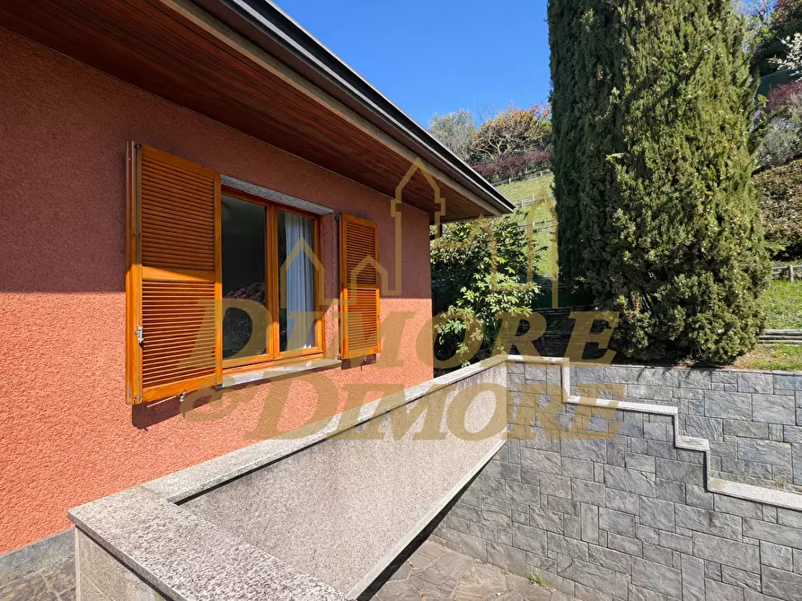 Immagine 50 di Villa in vendita  in Via Ludovico Ariosto 18 a Varese