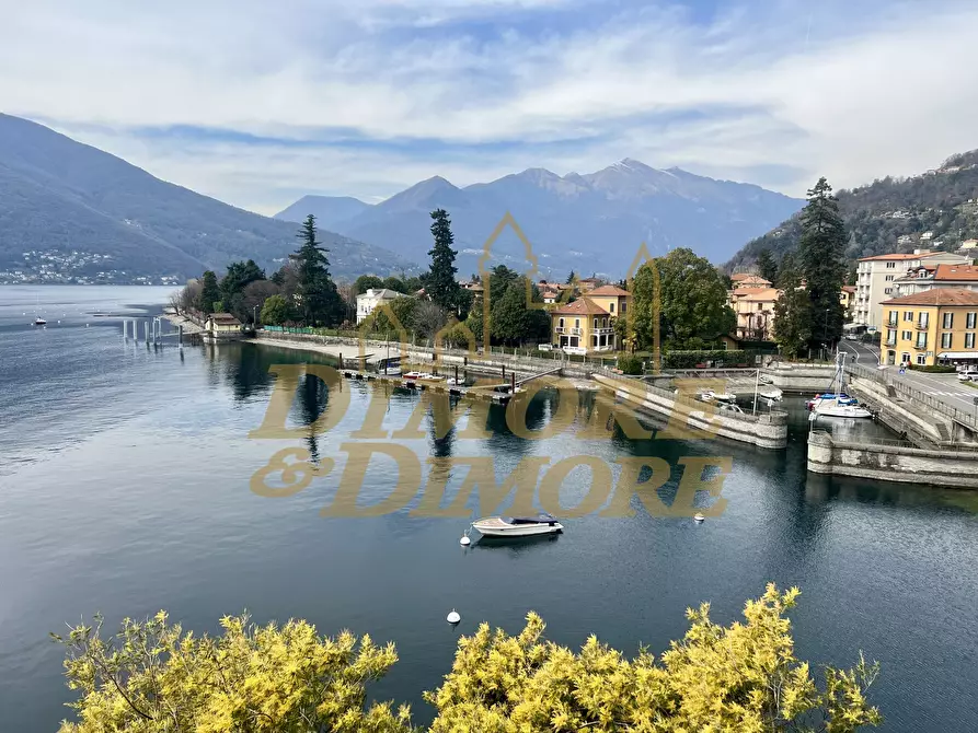 Immagine 51 di Villa in vendita  in Viale Garibaldi 68 a Maccagno Con Pino E Veddasca