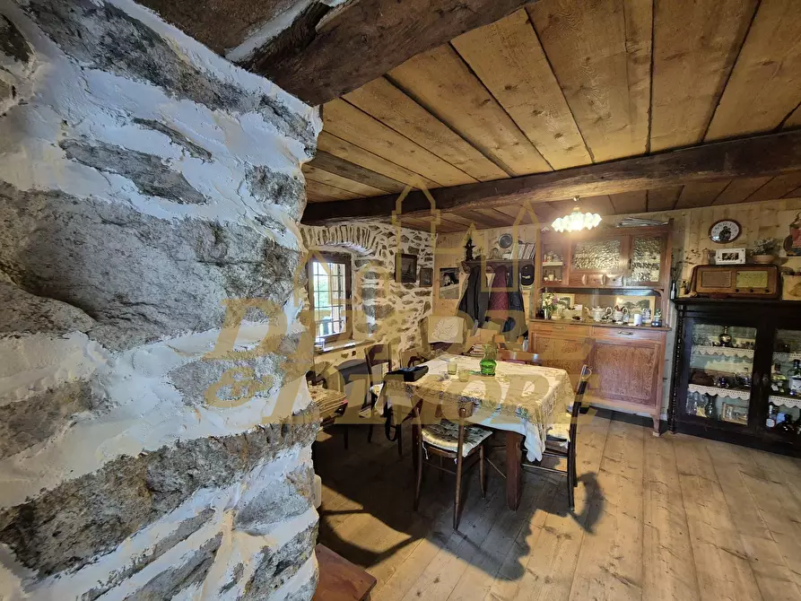 Immagine 8 di Porzione di casa in vendita  in Ronchi Dentro a Vanzone Con San Carlo