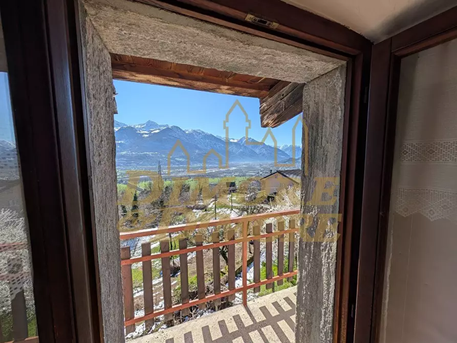 Immagine 9 di Quadrilocale in vendita  a Crevoladossola