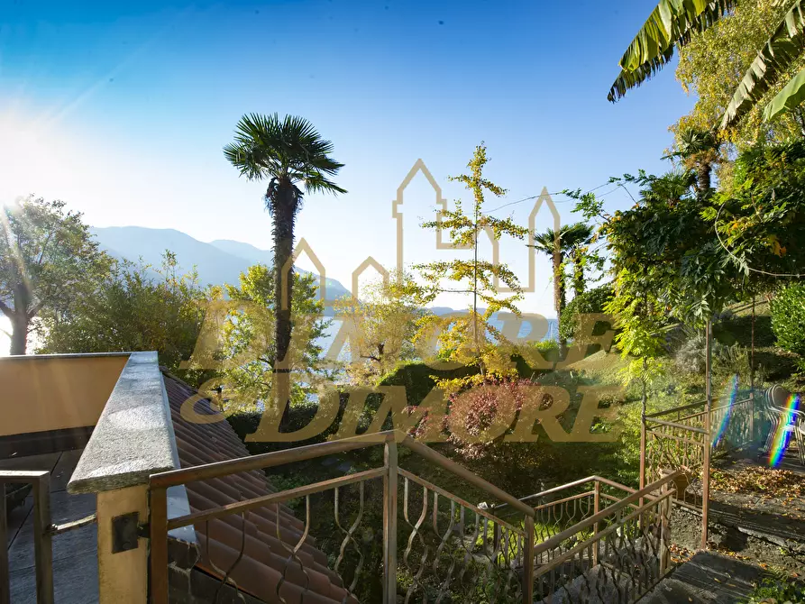 Immagine 15 di Villa in vendita  a Ghiffa