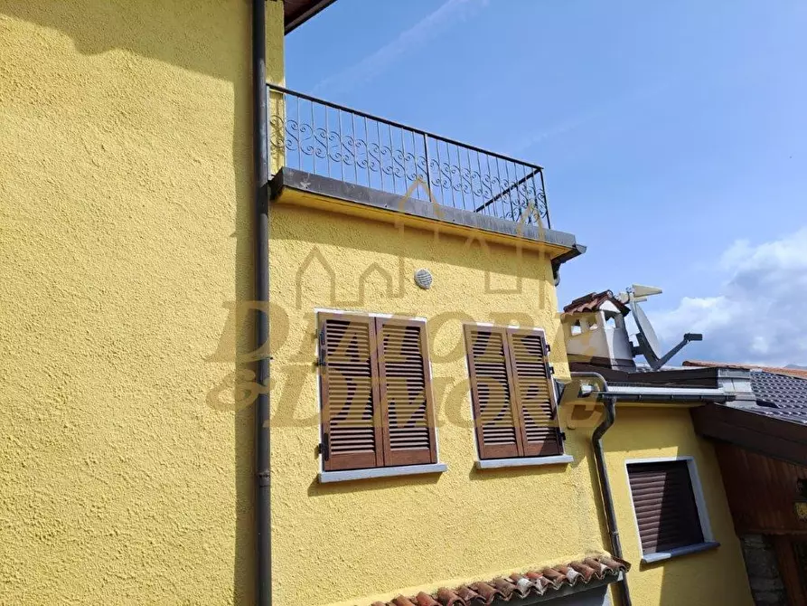 Immagine 11 di Porzione di casa in vendita  a Cannobio