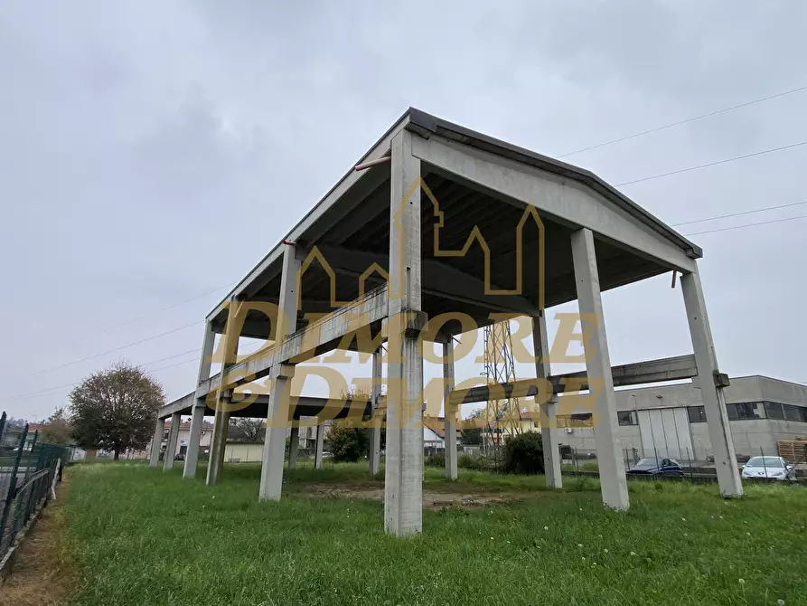 Immagine 4 di Attività artigianale in vendita  a Borgo Ticino