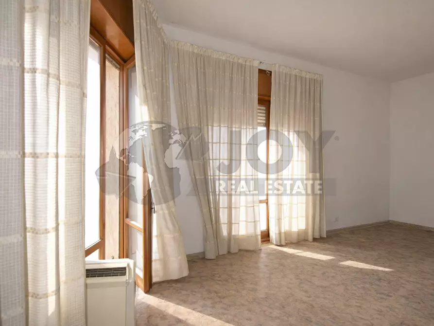 Immagine 9 di Appartamento in vendita  in via maremonti 50 a Campi Salentina