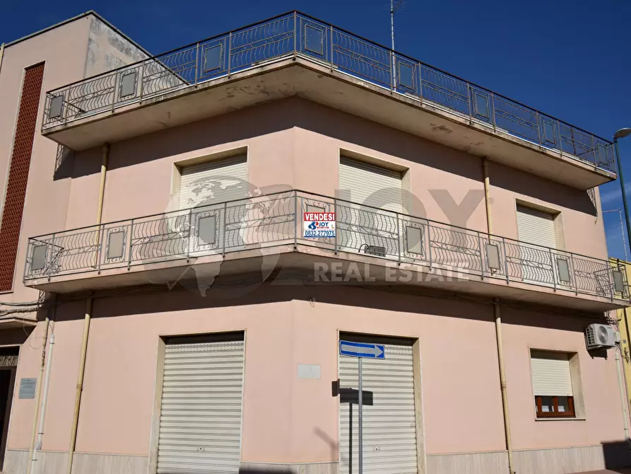 Immagine 18 di Appartamento in vendita  in via maremonti 50 a Campi Salentina