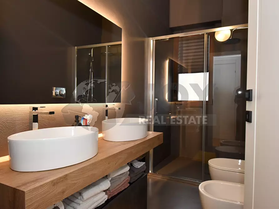 Immagine 17 di Appartamento in vendita  in Via G. Oberdan 69 a Lecce