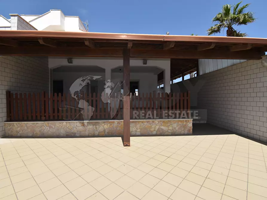 Immagine 1 di Villa in vendita  in Via Levanzo 19 a Lecce
