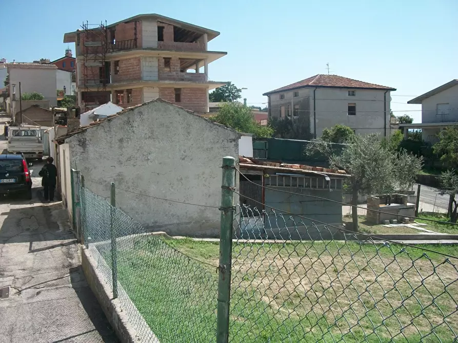 Immagine 2 di Terreno industriale in vendita  in VIA DEI PICENI a Castel Frentano