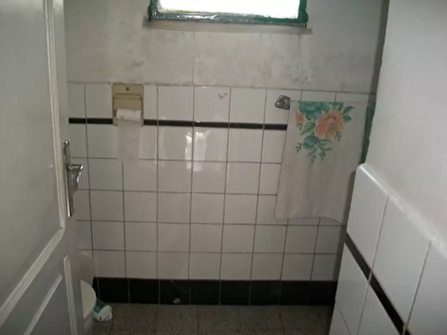 Immagine 14 di Porzione di casa in vendita  in VIA DEI PICENI a Castel Frentano