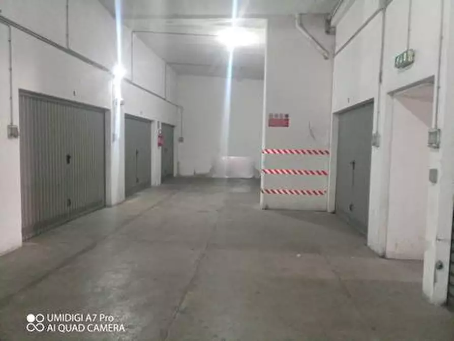Immagine 8 di Garage in vendita  in VIA PER FOSSACESIA a Lanciano