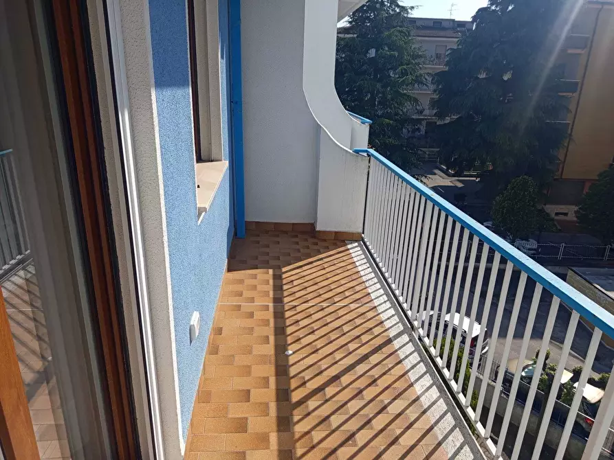 Immagine 19 di Quadrilocale in affitto  in Via Francesco Brasile a Lanciano