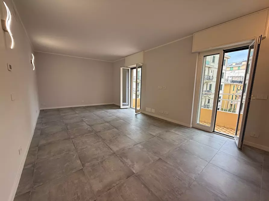 Immagine 7 di Quadrilocale in vendita  in Via Dante a Alassio