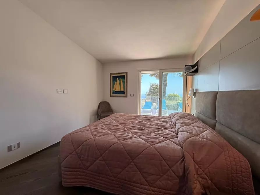 Immagine 42 di Casa indipendente in vendita  a Diano Marina