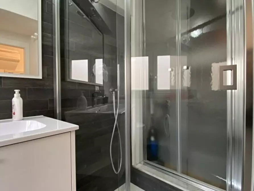 Immagine 16 di Bilocale in vendita  a Alassio