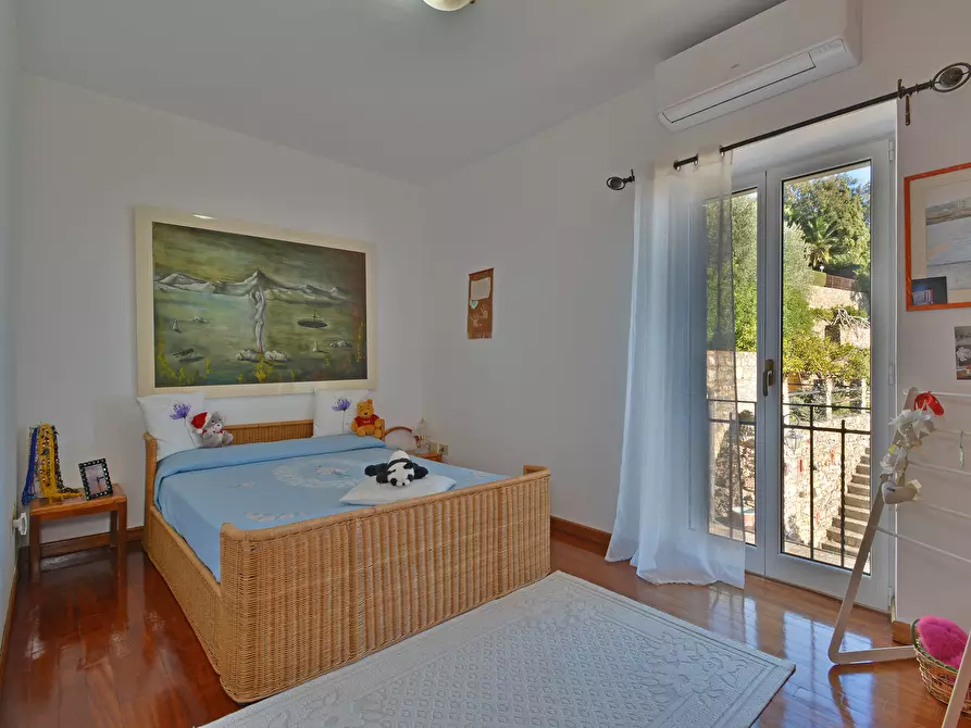 Immagine 48 di Villa in vendita  in Via Adelasia a Alassio