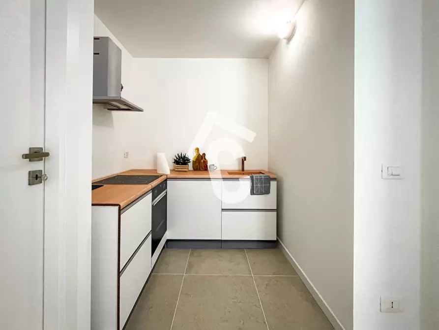 Immagine 8 di Appartamento in vendita  a Jesi