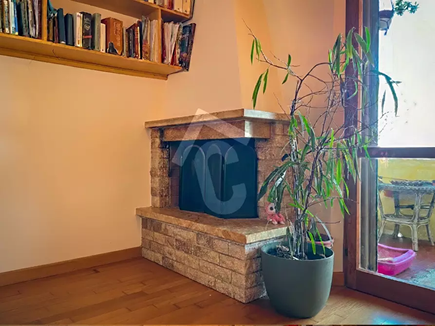 Immagine 10 di Appartamento in vendita  a Maiolati Spontini