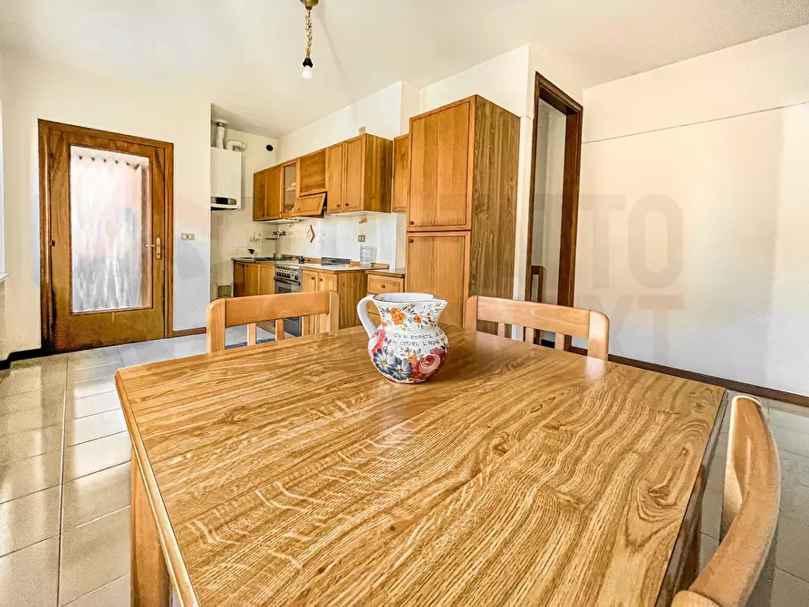 Immagine 3 di Appartamento in vendita  in Via Nazario Sauro 11 a Jesi