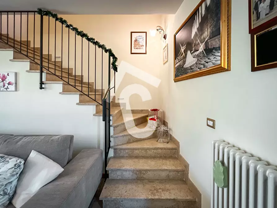 Immagine 19 di Villetta a schiera in vendita  a Castelplanio