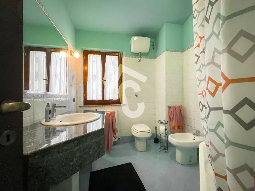 Immagine 23 di Rustico / casale in vendita  a Jesi