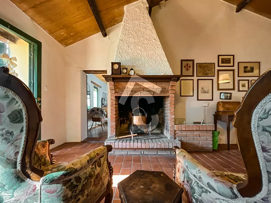 Immagine 2 di Rustico / casale in vendita  a Jesi