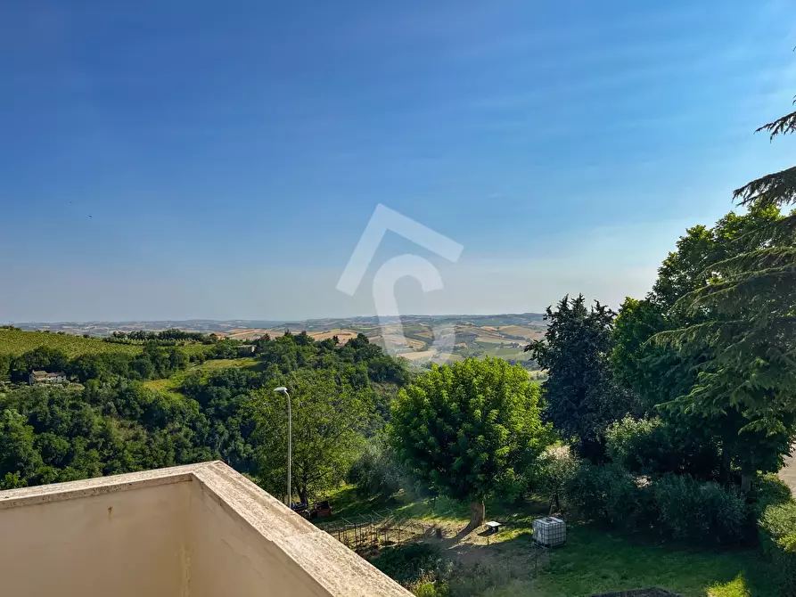 Immagine 13 di Quadrilocale in vendita  a Montecarotto
