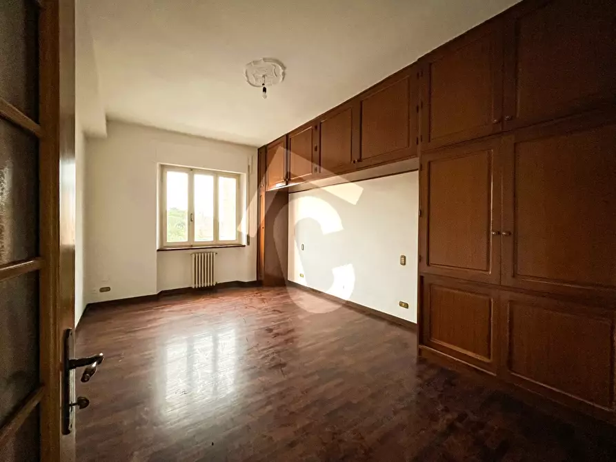 Immagine 13 di Pentalocale in vendita  a Jesi