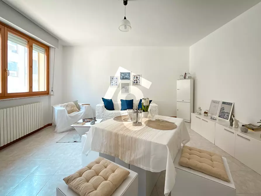 Immagine 5 di Appartamento in vendita  a Jesi