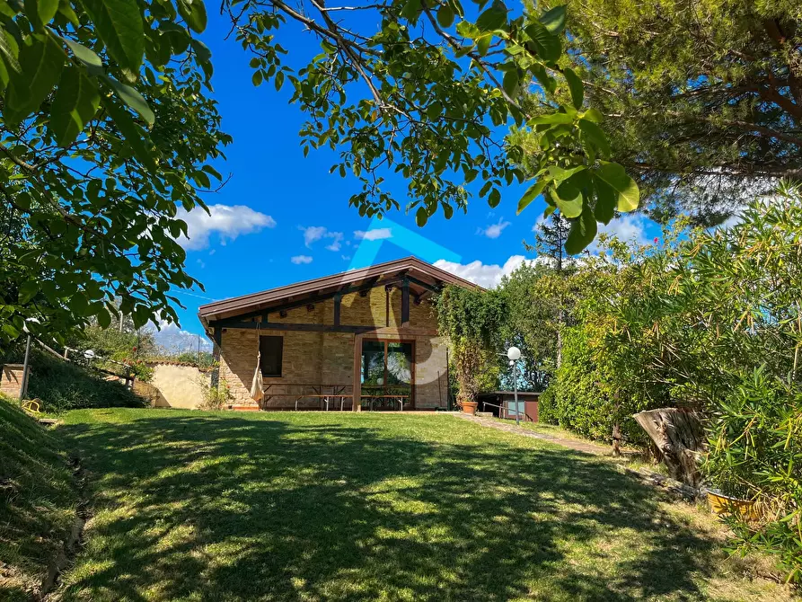 Immagine 43 di Casa bifamiliare in vendita  a Castelbellino