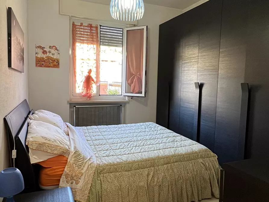 Immagine 11 di Bilocale in vendita  in Via del Cigno a Finale Ligure