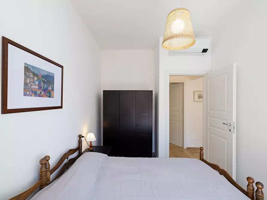 Immagine 17 di Bilocale in affitto  in Via Torino a Finale Ligure