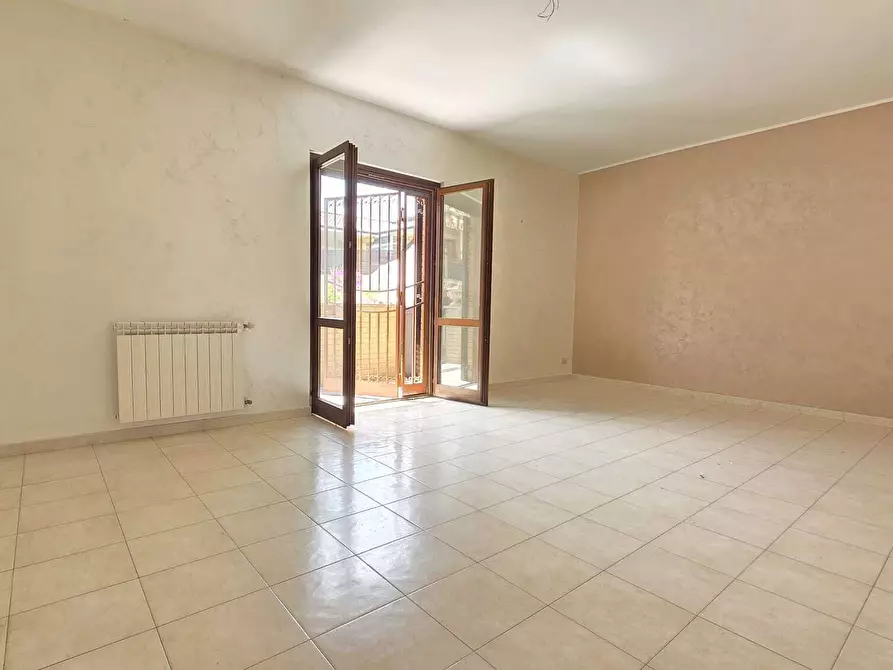 Immagine 6 di Appartamento in vendita  a Tremestieri Etneo