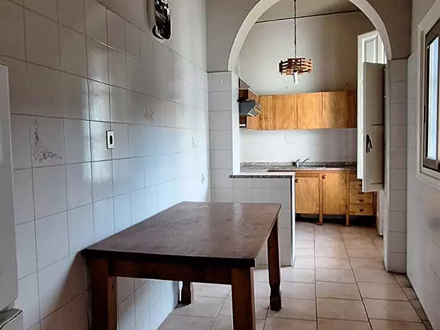 Immagine 6 di Appartamento in vendita  a San Giovanni La Punta
