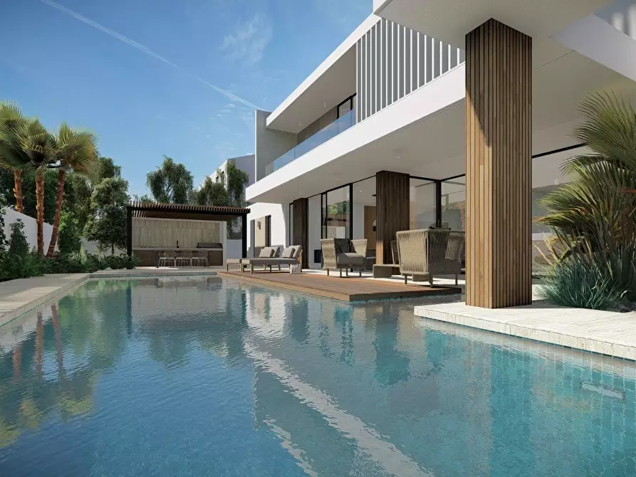 Immagine 12 di Villa in vendita  a Sant'agata Li Battiati