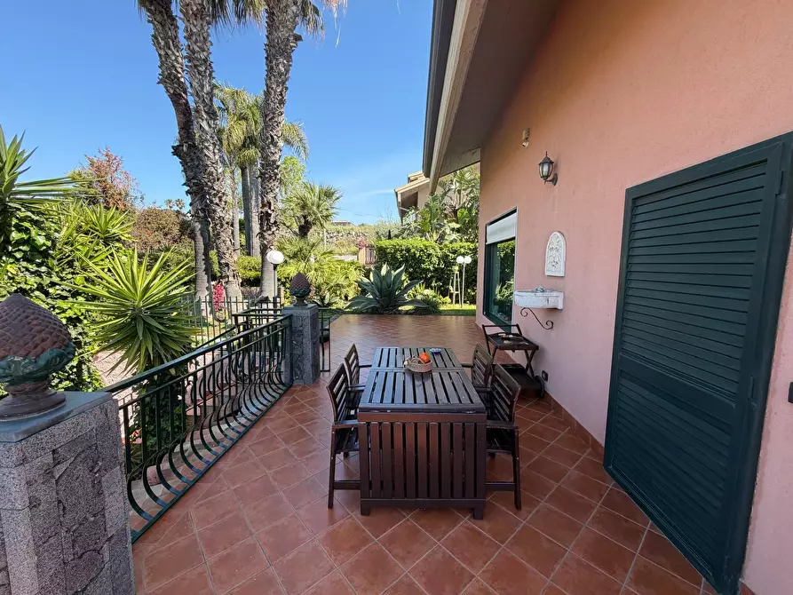 Immagine 32 di Villa in vendita  a Sant'agata Li Battiati