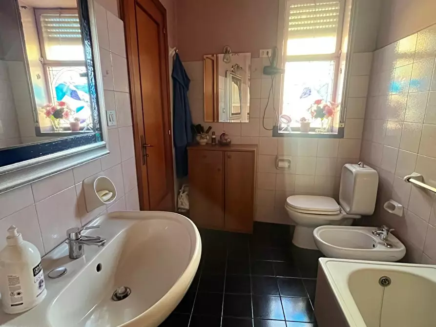 Immagine 27 di Casa indipendente in vendita  in Via Roma 6 a Gravina Di Catania