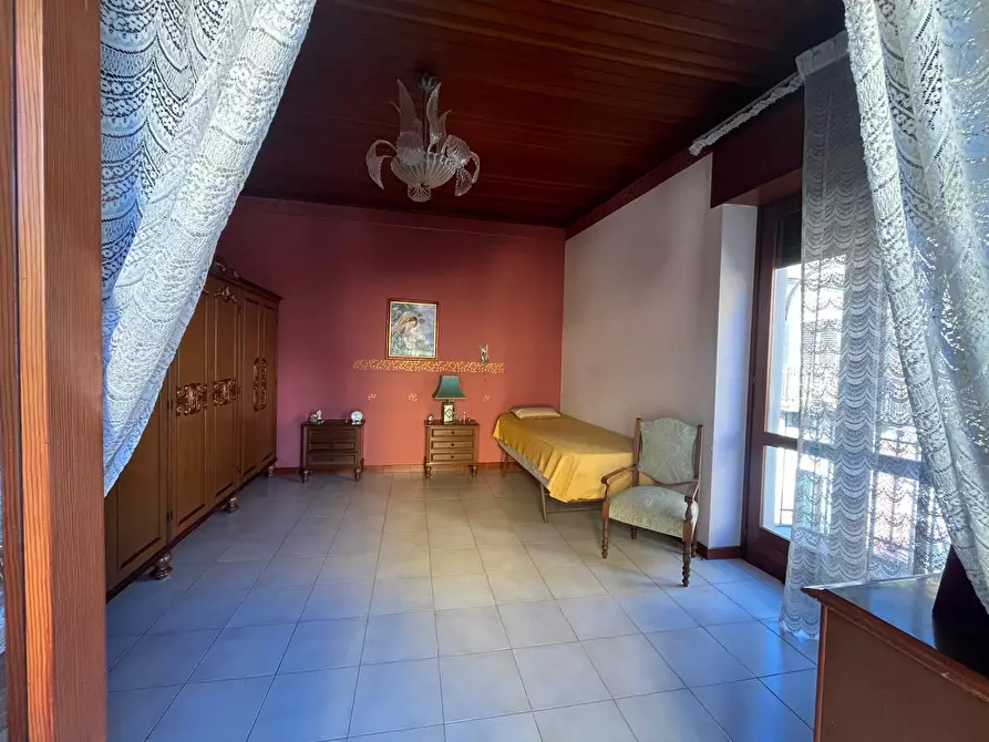 Immagine 24 di Appartamento in vendita  in Via Roma 6 a Gravina Di Catania