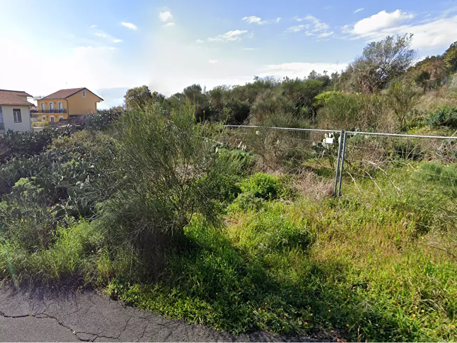 Immagine 1 di Terreno agricolo in vendita  a Tremestieri Etneo