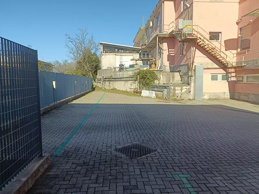 Immagine 18 di Attività artigianale in affitto  in Via Giuseppe Ungaretti 10 a Genova