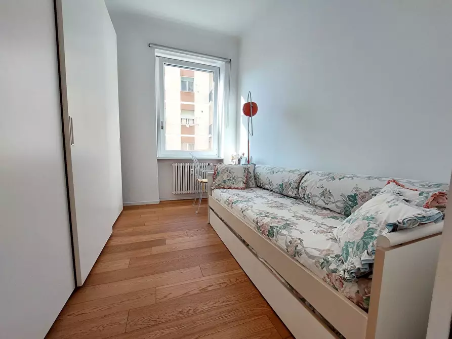 Immagine 20 di Trilocale in vendita  in Via Ameglia a Genova