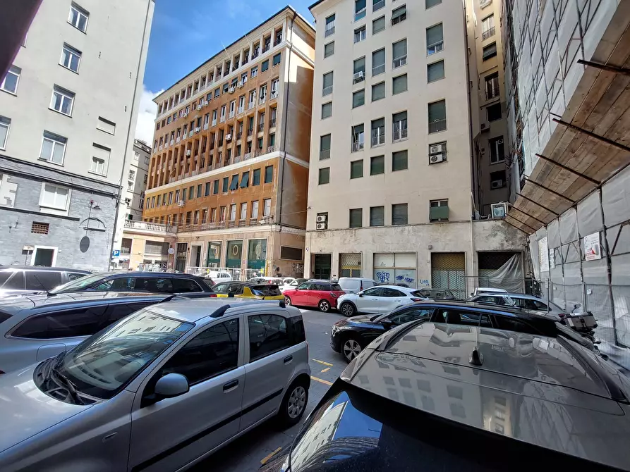 Immagine 22 di Ufficio in vendita  in Via di Sottoripa a Genova