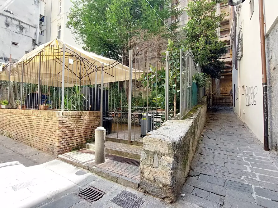 Immagine 32 di Bilocale in vendita  in Vico Squarciafico a Genova