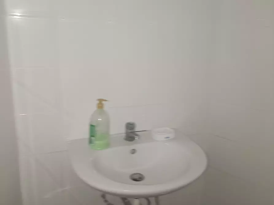 Immagine 23 di Attività artigianale in vendita  in Via Terpi 43R a Genova