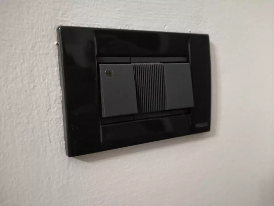 Immagine 62 di Bilocale in vendita  in Via delle Gavette a Genova