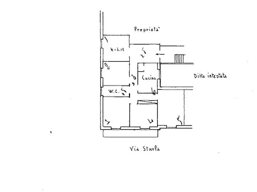 Immagine 47 di Quadrilocale in vendita  in Via Sturla 54 a Genova