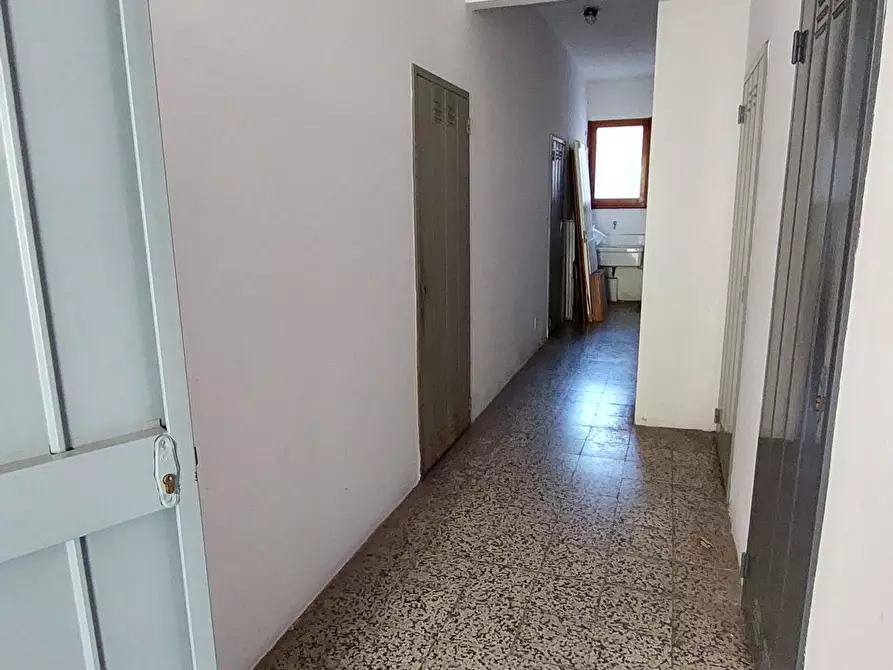 Immagine 40 di Trilocale in vendita  in Via Domenico Chiodo 25 a Genova